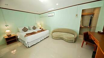 Dong Talay Lipe Beach Resort
