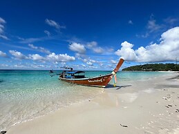 Dong Talay Lipe Beach Resort
