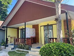 Dong Talay Lipe Beach Resort
