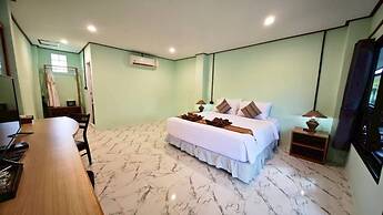 Dong Talay Lipe Beach Resort