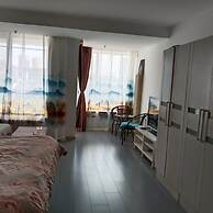 Dalian Xiuzhu Building Apartment