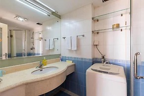 Dalian Xiuzhu Building Apartment