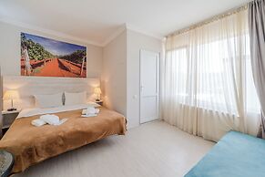 Hotel TATO