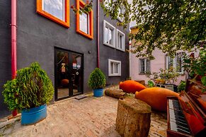 Hotel TATO