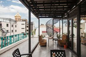 Hotel TATO