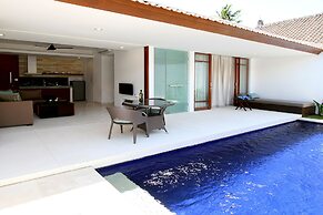 Smart Comfort Apartments Batu Jimbar