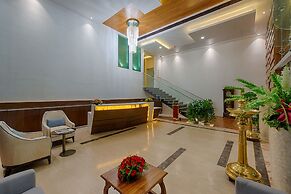 Hotel Lance International