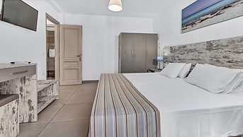 Evina Rooms & Suites