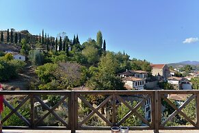 Sirince Dogadaki Evler