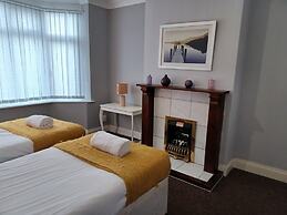 Huku Kwetu - Milton House