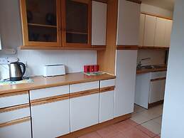 Huku Kwetu - Milton House