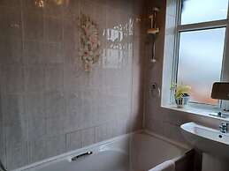 Huku Kwetu - Milton House