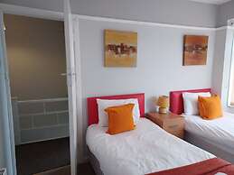 Huku Kwetu - Milton House