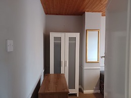 Huku Kwetu - Milton House