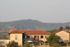 CasaMatilda Agriturismo Langhe