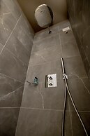 Emotional Grand Motel