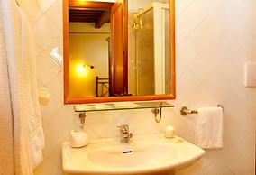 Agriturismo Giuncola e Granaiolo