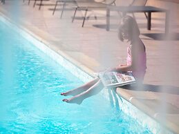 Novotel Vijayawada Varun Hotel