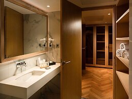 Novotel Vijayawada Varun Hotel