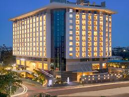 Novotel Vijayawada Varun Hotel