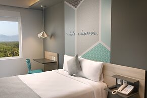 One Acapulco Diamante