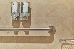 One Acapulco Diamante