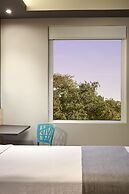 One Acapulco Diamante