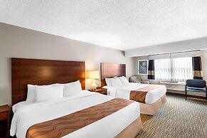 Quality Inn & Suites Gorham Riverside