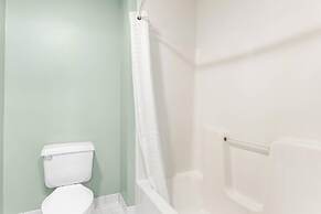 Quality Inn & Suites Gorham Riverside