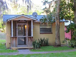 Yearling Restaurant and Cabins