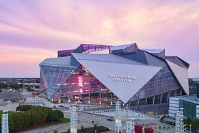 The Relentless House