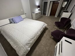 The Relentless House