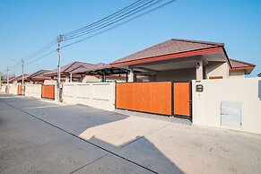 Green View Pool Cha-am15