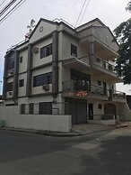 Beinte Singko de Marso Apartments