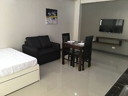 Beinte Singko de Marso Apartments