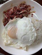 Beinte Singko de Marso Apartments