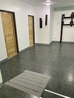 Beinte Singko de Marso Apartments