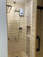 Beinte Singko de Marso Apartments