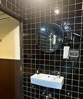 Four Sisters Homestay - Hostel