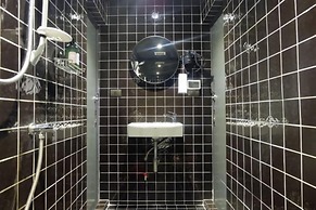 Four Sisters Homestay - Hostel