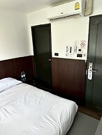 Four Sisters Homestay - Hostel