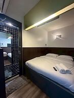 Four Sisters Homestay - Hostel