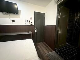 Four Sisters Homestay - Hostel