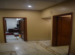 Hotel Ambaji International