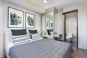 Surin Loft by Holiplanet