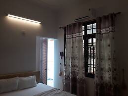 Hana Riverside Villa