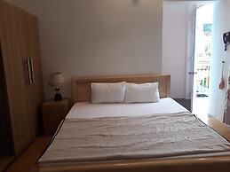 Hana Riverside Villa