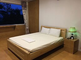 Hana Riverside Villa