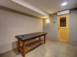 Nido at Bellini Esmeralda