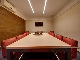 Nido at Quartier del Polo